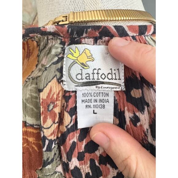 Vintage 1990’s Leopard and Floral House Dress - Picture 7 of 7